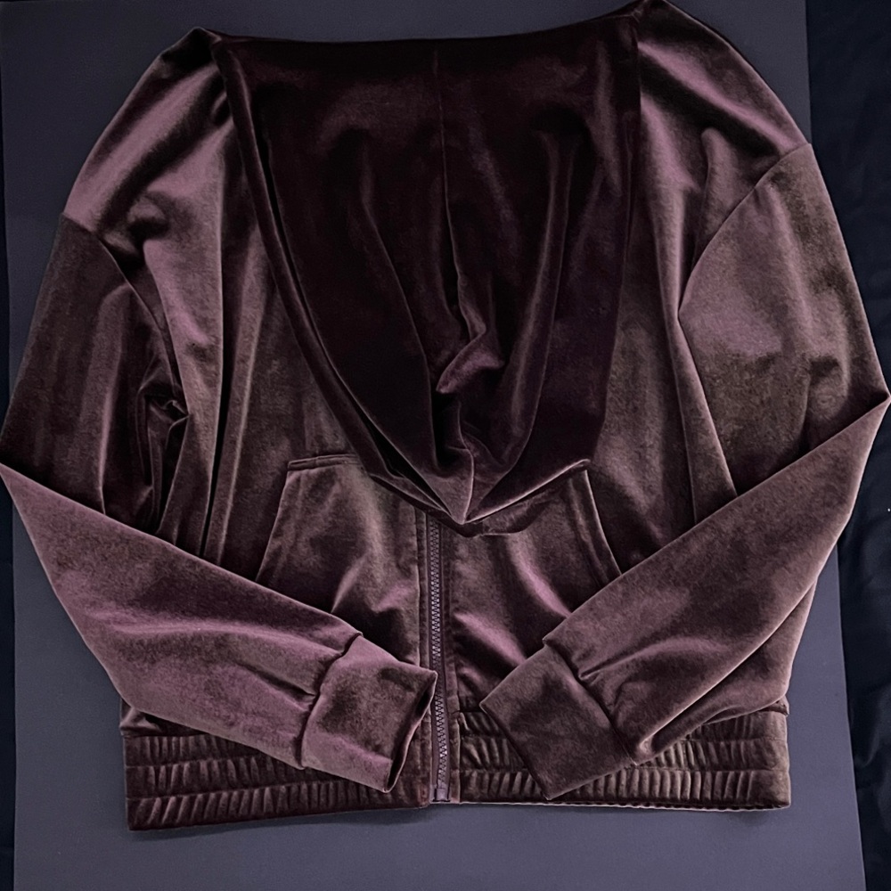 Women's Velvet Set in Brown